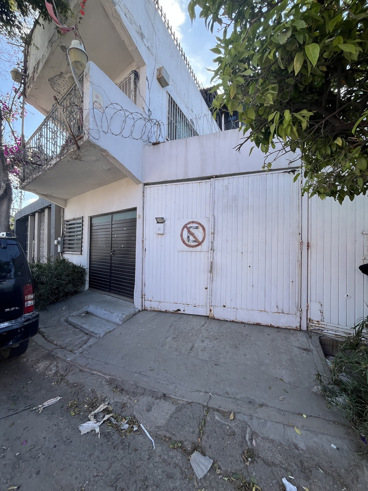 70-76, Tijuana