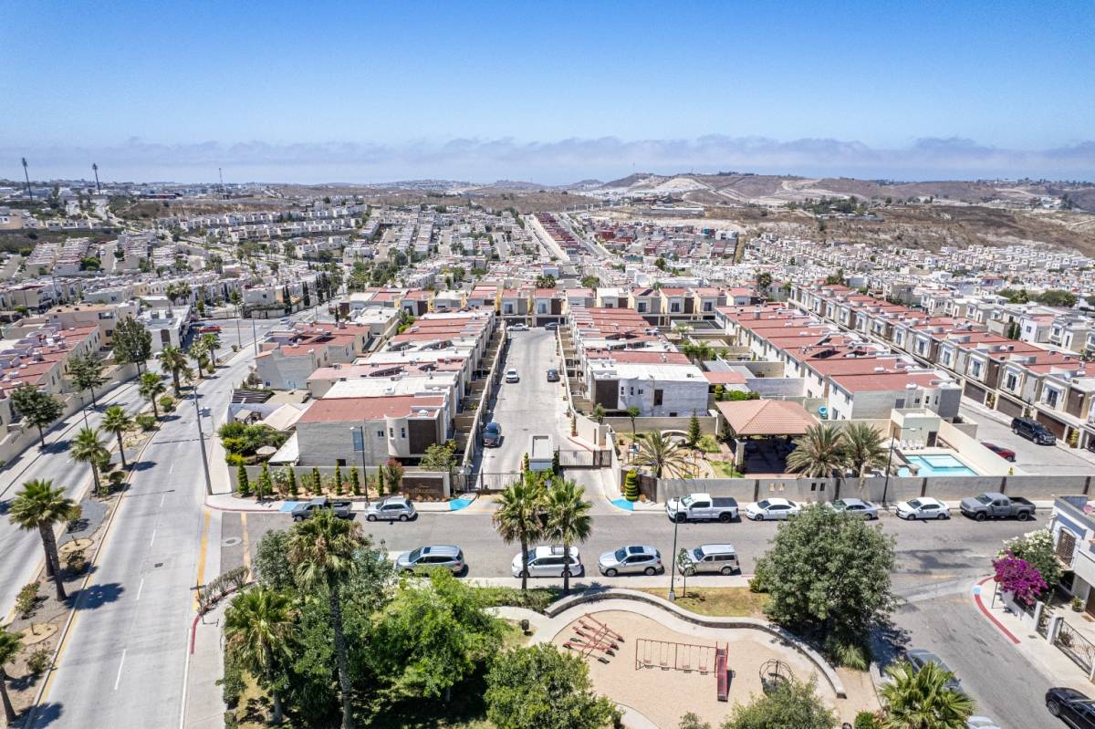 Verona, Tijuana