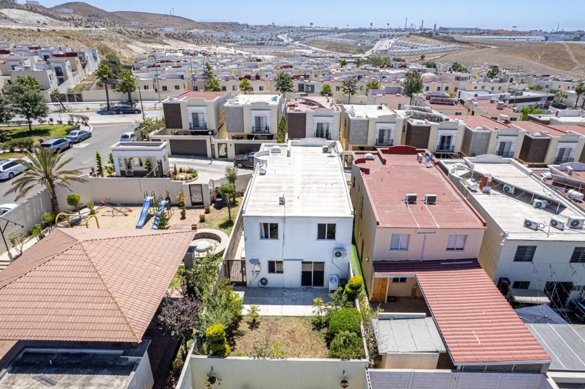 Verona, Tijuana