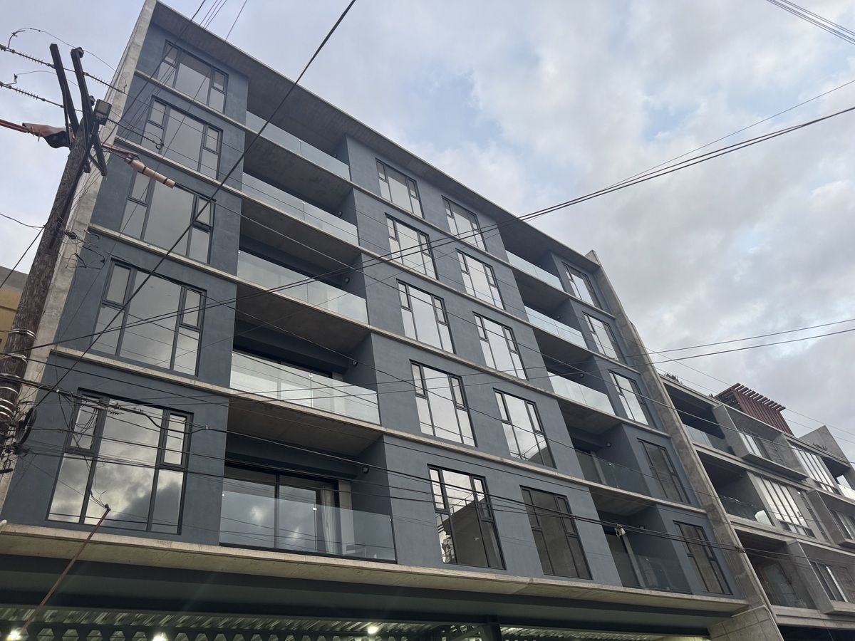 Gabilondo, Tijuana