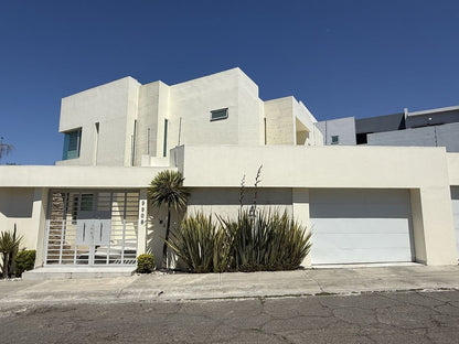 La Gloria, Tijuana