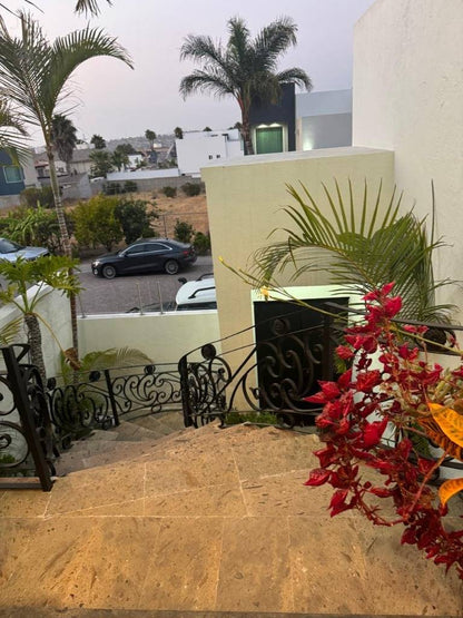 Puerta de Hierro, Tijuana